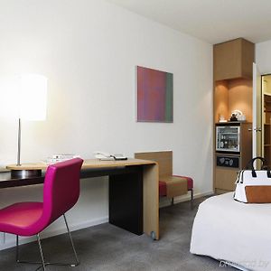 Standard Zimmer mit Kingsize-Bett